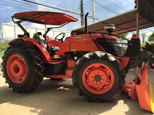 ขายรถไถ Kubota M8540 (4WD) พร้อมดันหน้า ผานบุกเบิกช้าง รถพร้อมใช้งานครับ ขายรถไถ Kubota M8540 (4WD) พร้อมดันหน้า ผานบุกเบิกช้าง รถพร้อมใช้งานครับ