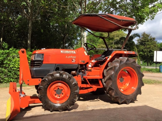 ขายรถไถKubota L3408 (4WD) พร้อมใบมีดหน้า และผานบุกเบิกช้าง รถพร้อมใช้งาน