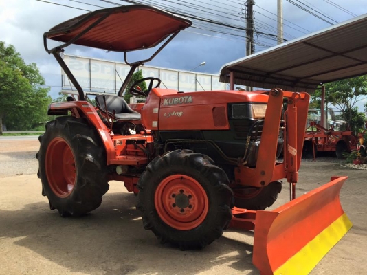 ขายรถไถKubota L3408 (4WD) พร้อมใบมีดหน้า และผานบุกเบิกช้าง รถพร้อมใช้งาน
