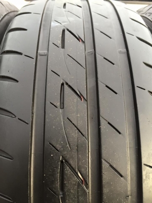 ขายยาง BRIDGESTONE ECOPIA EP200 215-55-17 ปี13 ดอกเต็ม ไม่มีปะ ไม่มีตำหนิ ชุดละ 4,800 บาท