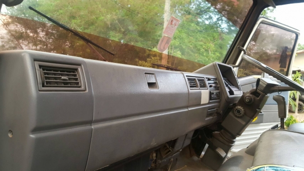 6ล้อฮีโนFC 174  เครื่องHO7C เพาเวอร์รถพร้อมไช้ เอกสารพร้อมโอน