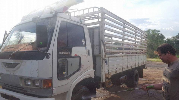 6ล้อฮีโนFC 174  เครื่องHO7C เพาเวอร์รถพร้อมไช้ เอกสารพร้อมโอน