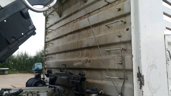 ขายด่วนสิบล้อเพลาเดียวกะบะสามมิตร ยาว6.20 สูง2.20 เมกก้า220 แรง FL1J NPA เดิมๆบางๆ  ยางดี คัสซีสวยทั้งเส้น .