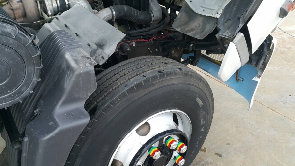 ขายด่วนสิบล้อเพลาเดียวกะบะสามมิตร ยาว6.20 สูง2.20 เมกก้า220 แรง FL1J NPA เดิมๆบางๆ  ยางดี คัสซีสวยทั้งเส้น .