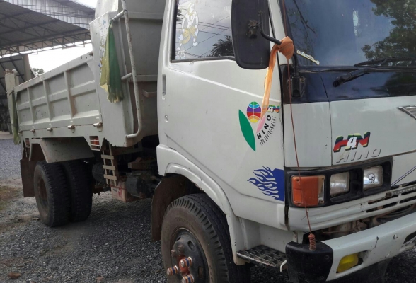 หกล้อ อีโน่ KM777wo4d117ดั้มสามมิต5คิว สภาพดี แอร์เย็นๆ สวยเดิมพร้อมใช้ ทะเบียนพร้อมโอน หกล้อ อีโน่ KM777wo4d117ดั้มสามมิต5คิว สภาพดี แอร์เย็นๆ สวยเดิมพร้อมใช้ ทะเบียนพร้อมโอน