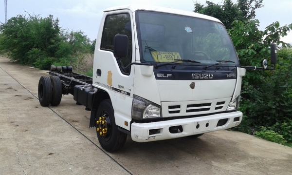 ISUZU NPR 130 แรง หัว - แชชซี ยาว 5 เมตร รถห้างแท้ ปี 51