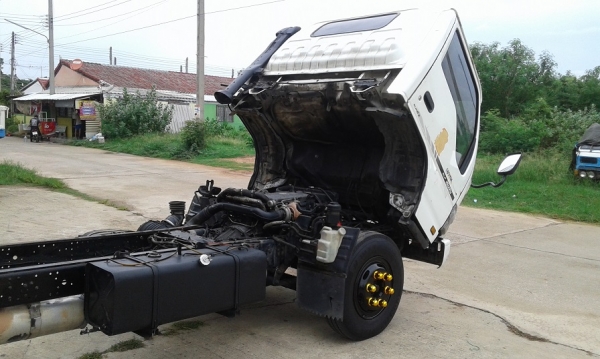 ISUZU NPR 130 แรง หัว - แชชซี ยาว 5 เมตร รถห้างแท้ ปี 51