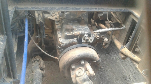 ขาย 6 ล้อดั้ม ISUZU ROCKY เครื่อง 6BD1 165 แรงม้า เฟืองท้ายใหญ่ คัสซีสวย พวงมาลัยพาวเวอร์ ทะเบียนพร้อม