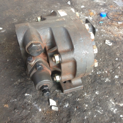 ขาย....ปั๊มยกดัมพ์ สิบล้อ KP 1405 A