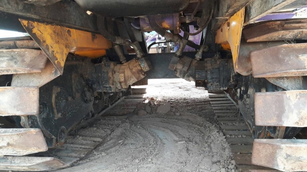 ขายรถเกี่ยวข้าว ช้างน้อยเจ้าพลัง อุ้ม1.5ตัน เครื่องHINO WO6D ช่วงล่าง10สภาพสวยเดิม อุ้มสวยเดิม พร้อมลงงาน ช่วงล่างเต็ม