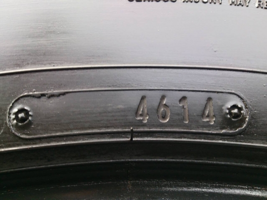 ขายยาง DUNLOP 265/65R17 ยางสัปดาห์ที่46 ปี14 ดอกยางหนาสดเท่ากันไม่แตกลายไม่ร้าวไม่มีปะสวยๆ จำนวน 1 ชุด ขายยาง DUNLOP 265/65R17 ยางสัปดาห์ที่46 ปี14 ดอกยางหนาสดเท่ากันไม่แตกลายไม่ร้าวไม่มีปะสวยๆ จำนวน 1 ชุด