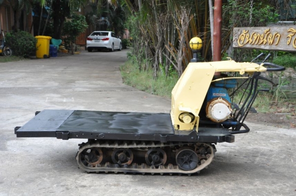 ขายรถบรรทุก ตีนตะขาบkawasaki มีเกียร์ สภาพ เดิมญี่ปุ่น อะเนคประสงค์ 12,500เท่านั้น!!