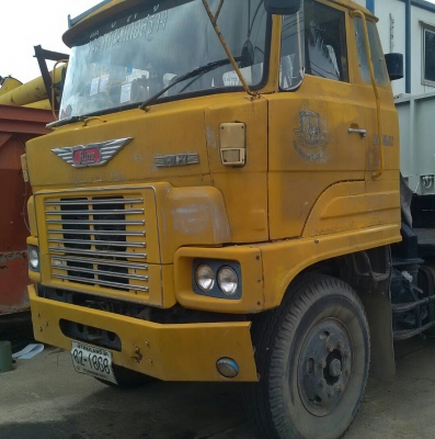 สิบล้อ หัวลาก ฮีโน่ V8-320แรง 2เพา สภาพดีใช้งานปกติ เล่ม ภาษีไม่ขาด ทะเบียนพร้อมโอน ราคาหัวเดียวถูกๆ 245,000บ