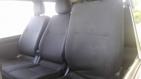 TOYOTA HIACE 2L ดีเซล