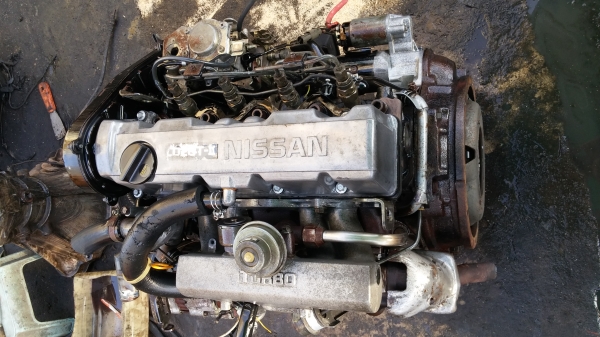 เครื่องนิสสัน LD20ll เทอร์โบ เครื่องสวยๆ