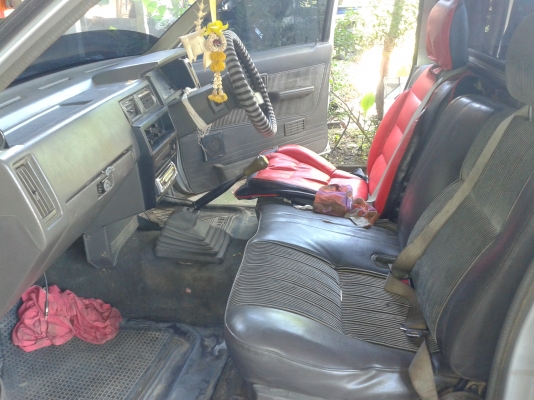 ขายนิสสัน big M เครื่องเบนซิน รถสภาพเดิมมาก แทบจะไม่มีที่ผุ แอร์เย็นฉ่ำ ช่วงล่างดีทะเบียนพร้อมโอน ขายนิสสัน big M เครื่องเบนซิน รถสภาพเดิมมาก แทบจะไม่มีที่ผุ แอร์เย็นฉ่ำ ช่วงล่างดีทะเบียนพร้อมโอน