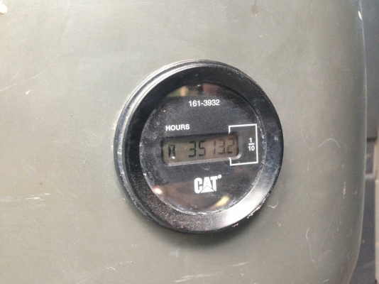 ขายรถแบคโฮ CAT 320 D JAPAN ไมล์ 3513 ชม.ราคา 2450000