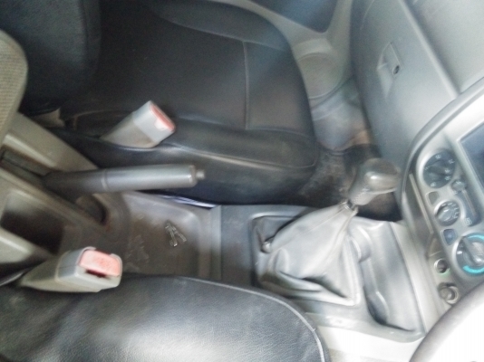 ISUZU D-MAX 4WD 3.0 LS CAB รถบ้านมือเดียวเดิม ๆ 2.7 แสน ต่อรอง