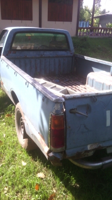 รถกะบะอีชูชุKB2200