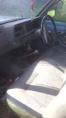 รถกะบะอีชูชุKB2200