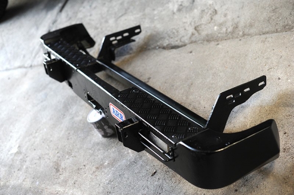 กันชนท้าย Vigo แบบมีถาดวิน