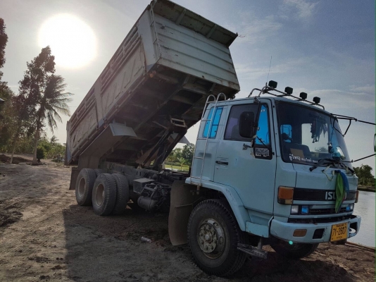 ขายรถสิบล้อดัมพ์ ISUZU FVZ32MZPR เครื่อง 6HG1-195 แรง ปี 46 กระบะดัมพ์สามมิตร ทะเบียนพร้อม