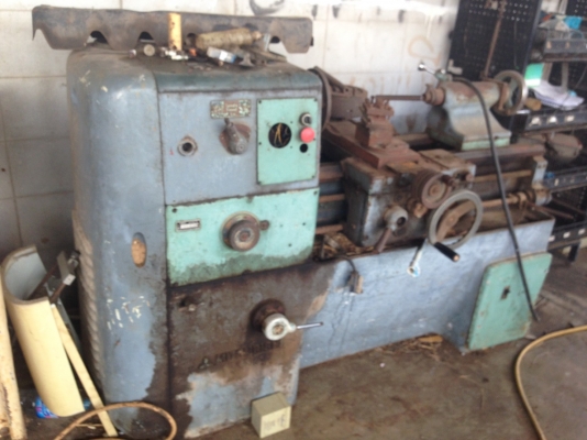 เครื่องกลึง