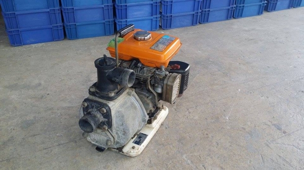 ปั๊มน้ำเก่าญี่ปุ่น TERADA  รุ่น EY15D เครื่องยนต์ติดง่าย สภาพพร้อมใช้งาน