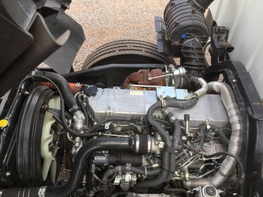 ขายรถหกล้อIsuzu FTR 240 แรง ตู้10ประตู ขายรถหกล้อIsuzu FTR 240 แรง ตู้10ประตู