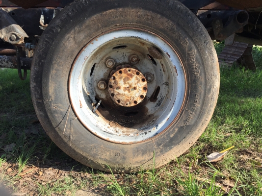 ขายซาก..6ล้อมีท้ายลาด135แรงFORD..ไม่มีเล่ม เดิมรถประมูลขายซากแบบไม่มีเล่ม Fหน้าFหลัง