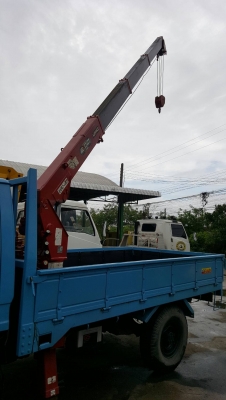 ขาย 4 ล้อกลาง ISUZU ติดเครน UNIC  2  ตัน