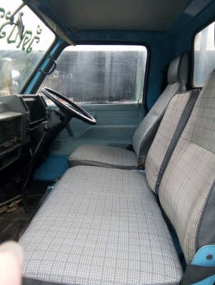 ขาย 4 ล้อกลาง ISUZU ติดเครน UNIC  2  ตัน