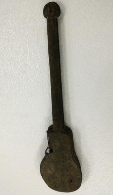 ตาชั่งโบราณ อายุ150ปี สภาพหัก ใช้ชั่งยาฝิ่นในสมัยโบราณ ด้ามงาแท้ เนื้อพิเศษๆ