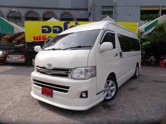 TOYOTA COMMUTER 2.7VVTI MT ปี 2010