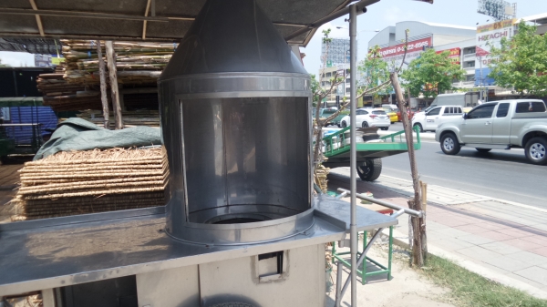 ขายรถเข็นไก่ทอดครับ 8500 บาท