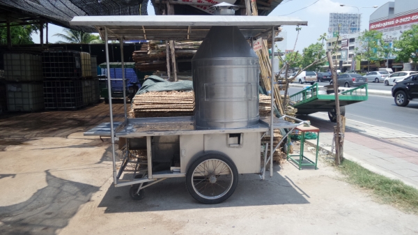 ขายรถเข็นไก่ทอดครับ 8500 บาท