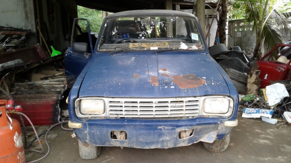 มาสด้าพัน เดิมสองแถว