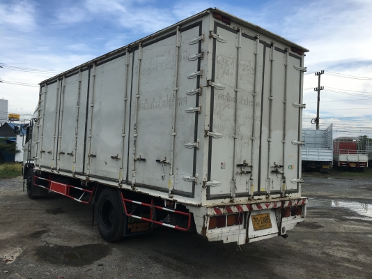 6ล้อตู้10ประตู