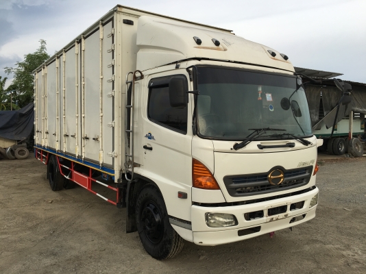 6ล้อตู้10ประตู