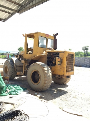 รถตักล้อยางCAT950 สวยๆ