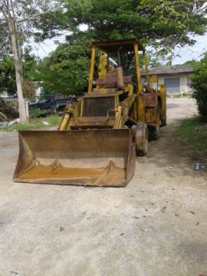 รถตักหน้า-ขุดหลังJCB   รถร้านวัสดุใช้งานน้อย  พร้อมใช้งาน..
