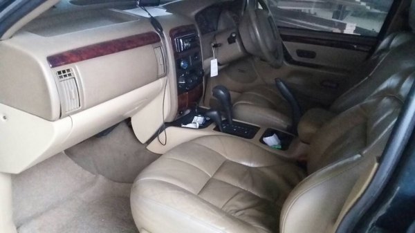 ลดราคานาทีทอง...ขายรถจิ๊บเชอโรกี พร้อมใช้งาน  เล่มพร้อมโอน..