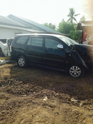 ซาก INNOVA เครื่อง 2700 ออโต้ ถอดเเยกขายอะไหลทุกอย่างทั้งคันสอบถามได้มีหลายรุ่นเก๋งเเละกระบะ