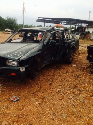 ซากอีซูซุ มังกรเครื่อง 2500 ถอดเเยกขายเป็นอะไหลทุกอย่างทั้งคันมีหลายรุ่นเก๋งเเละกระบะเเยกขายทุกคัน