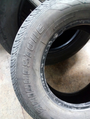 205/70R15 BRIDGESTONE DURAVIS R611 มี 2 เส้น tel.081-4273941 ไอดีไลน์ 0814273941 205/70R15 BRIDGESTONE DURAVIS R611 มี 2 เส้น tel.081-4273941 ไอดีไลน์ 0814273941
