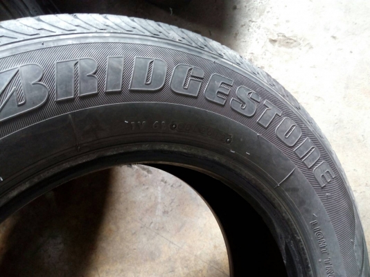 205/70R15 BRIDGESTONE DURAVIS R611 มี 2 เส้น tel.081-4273941 ไอดีไลน์ 0814273941 205/70R15 BRIDGESTONE DURAVIS R611 มี 2 เส้น tel.081-4273941 ไอดีไลน์ 0814273941