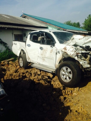 ซากมิตซูไททั่น เครื่องVG 2500 ถอดเเยกขายอะไหลทุกอย่างทั้งคันมีหลายรุ่นทั้งเก๋งเเละกระบะถอดขายทุกคัน