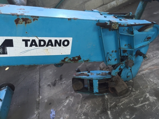 เครน Tadano 8ตัน 3ปอก เครน Tadano 8ตัน 3ปอก