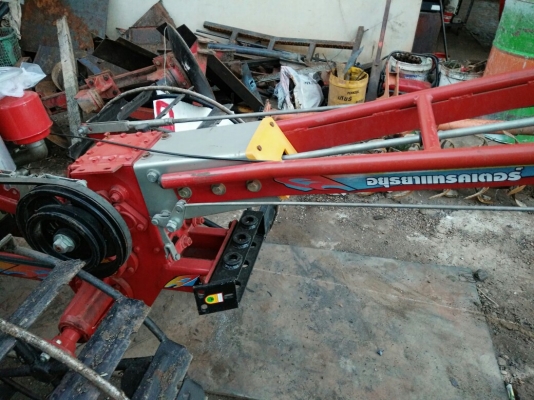 เครือง9.5แรงของใหม่หางอยุทธยาแทรกเตอรของใหม่ไม่เคยใช้งานไม่มีอุปกรณเสริมครับ