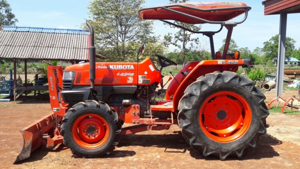 ขายรถไถคูโบต้าL4508dtอุแกรณ์ดันหน้าโรตารี่RX182f